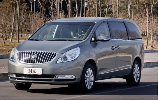 <b>别克GL8商务车900元</b>